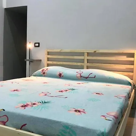 Orefici Maison شقة